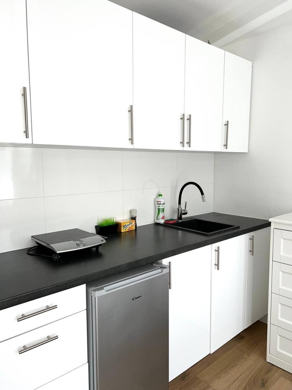 Quiet Apartment Near The Park, Metro, Centre, Wi-Fi - By Hik Apartments Varsó Kültér fotó