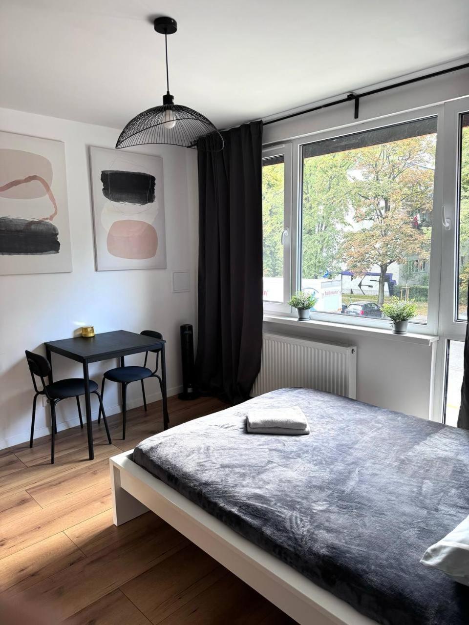 Quiet Apartment Near The Park, Metro, Centre, Wi-Fi - By Hik Apartments Varsó Kültér fotó