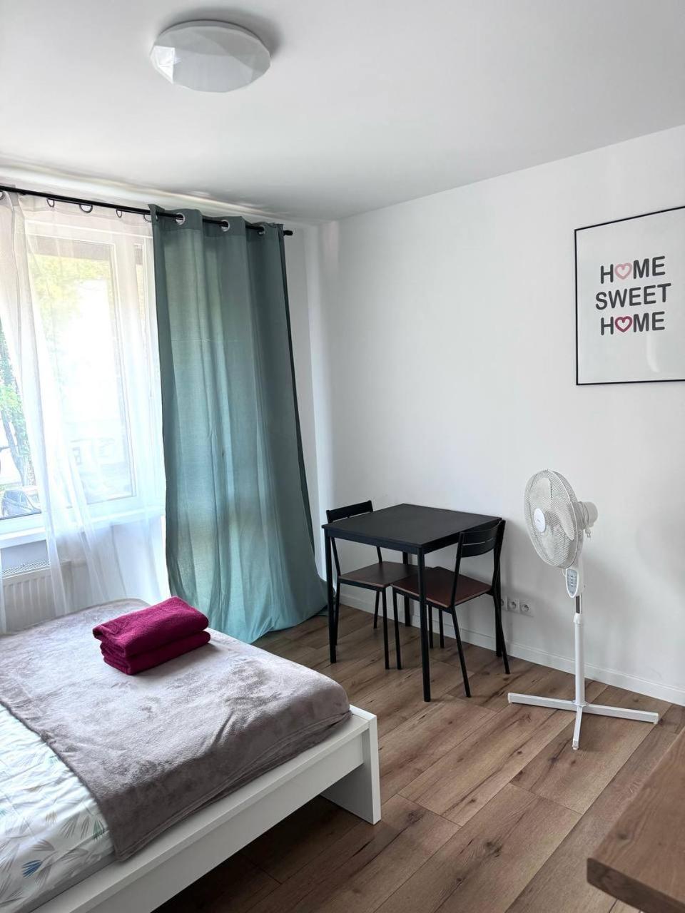 Quiet Apartment Near The Park, Metro, Centre, Wi-Fi - By Hik Apartments Varsó Kültér fotó