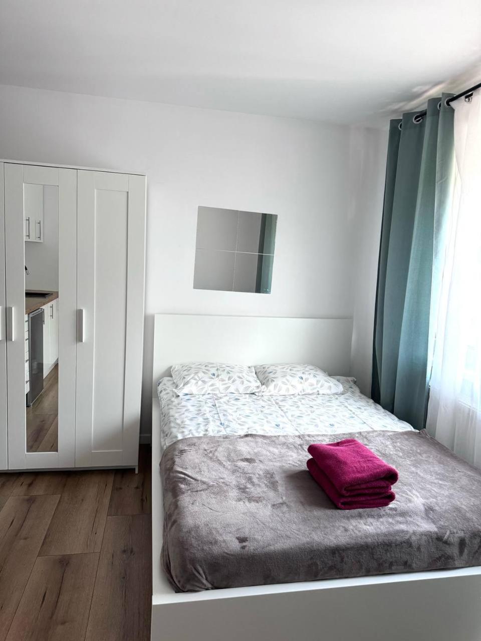 Quiet Apartment Near The Park, Metro, Centre, Wi-Fi - By Hik Apartments Varsó Kültér fotó